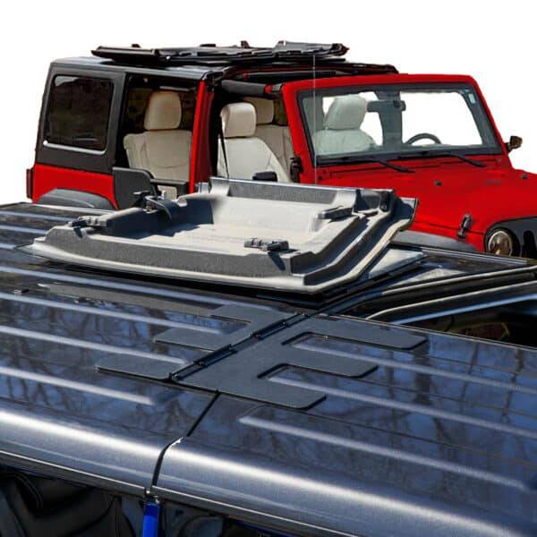 Jeep Wrangler JL EZ-Freedom Top Hinge Feedback _Freedom_Top_Hinge_and_Lock_Fliptop_4dr_BG-600x600