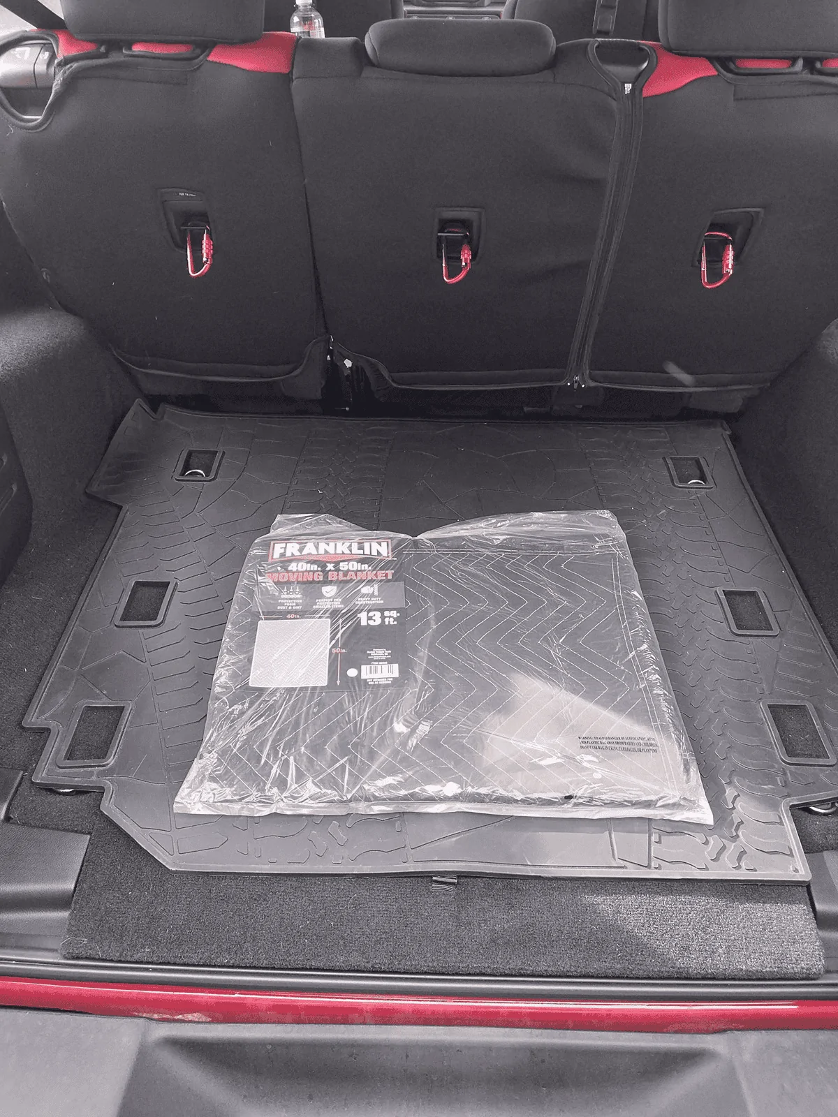 Jeep Wrangler JL Packing blankets 1717870472813-zu