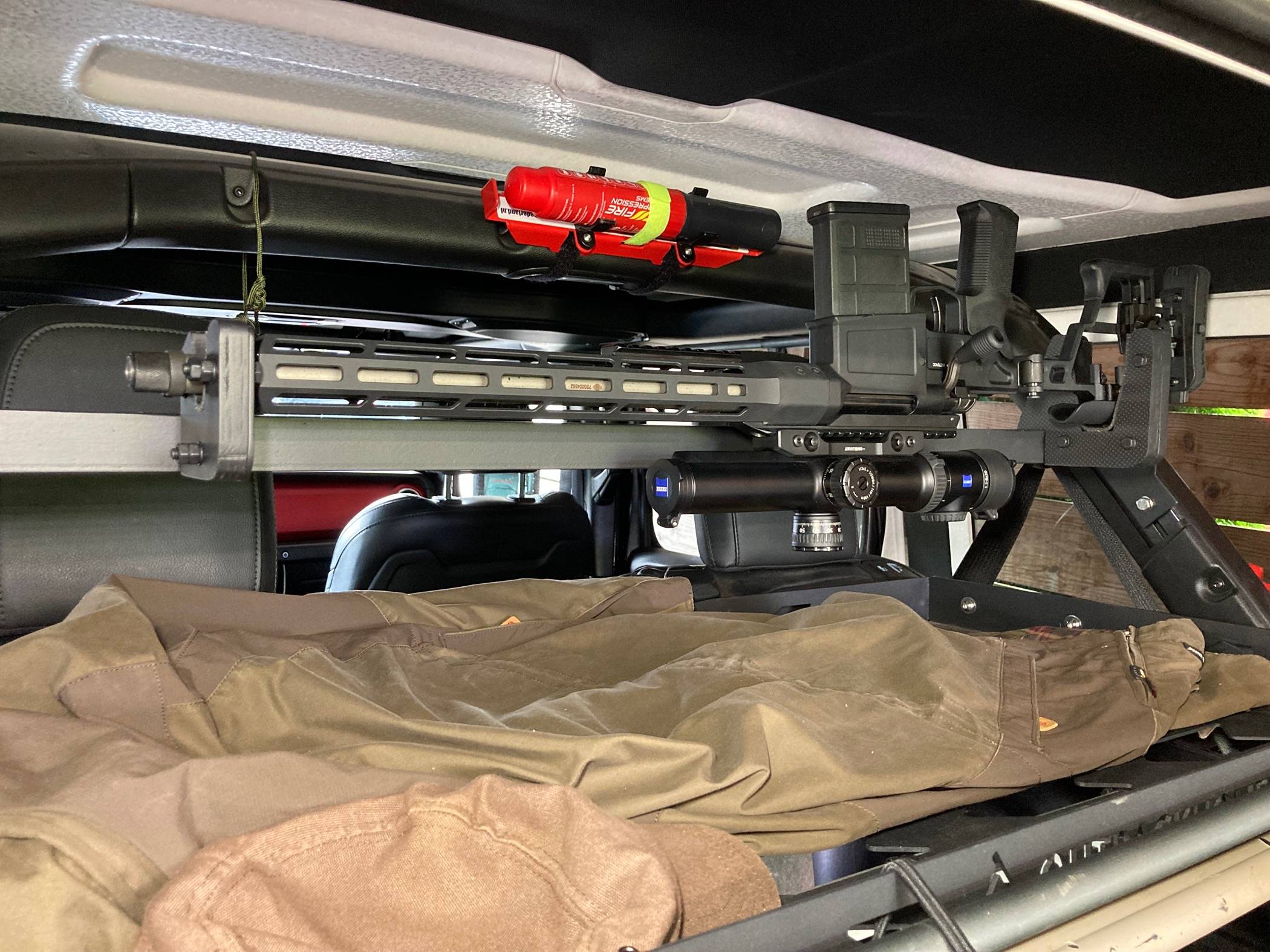 Jeep Wrangler JL DIY Roll Cage Rifle Rack IMG_6125