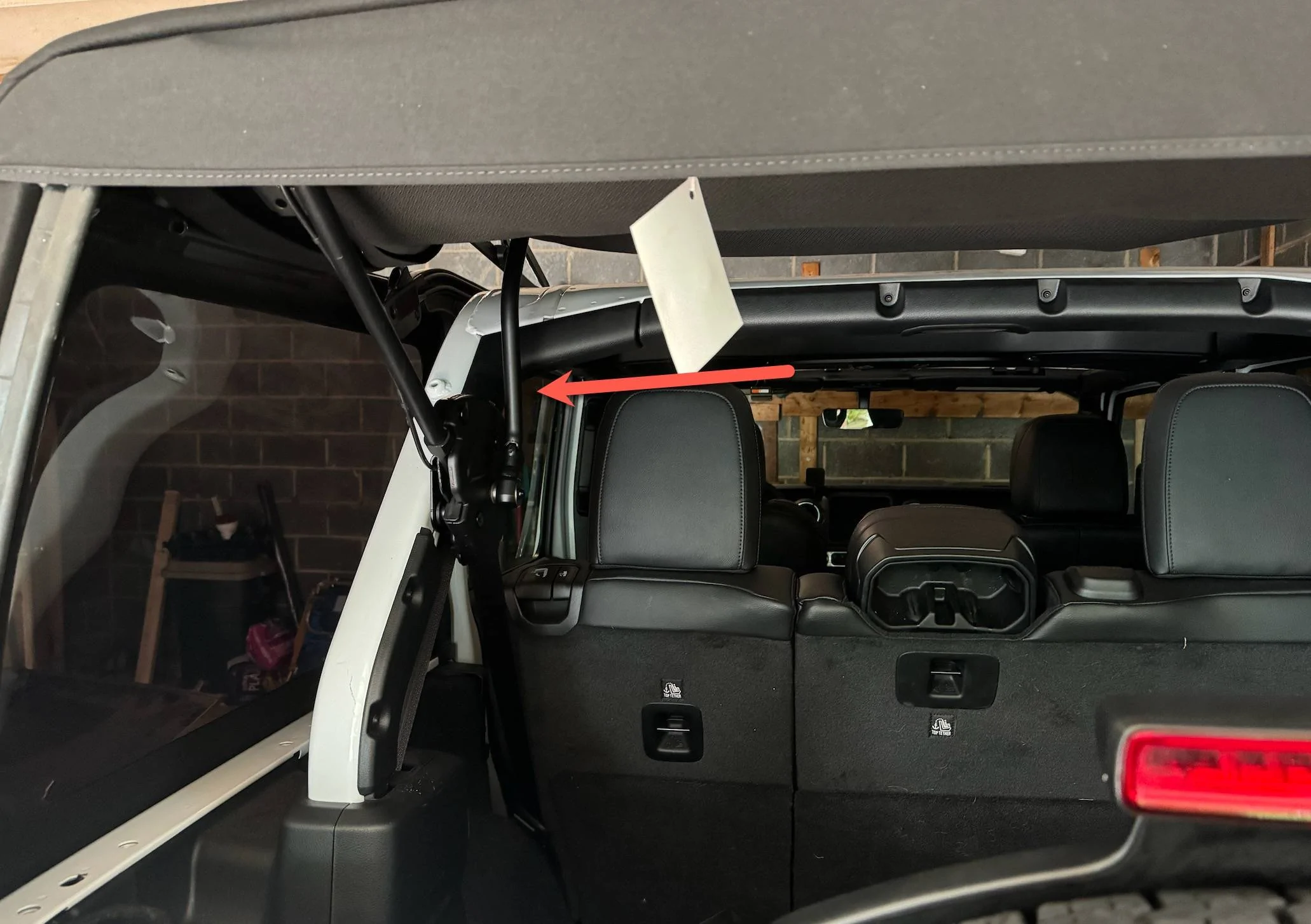 Jeep Wrangler JL Soft Top Snag When Closing Jeep ST 2