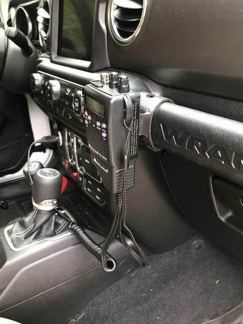Jeep Wrangler JL CB Radio Locations and Installs  --  Post your Pictures PVK7Qkml