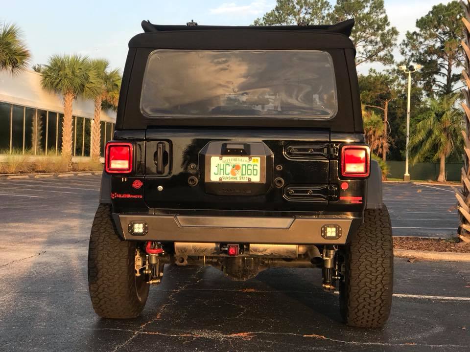 Jeep Wrangler JL 4LOW PHOTO JLU Build 37817007_10216288591797742_8272773990452297728_n