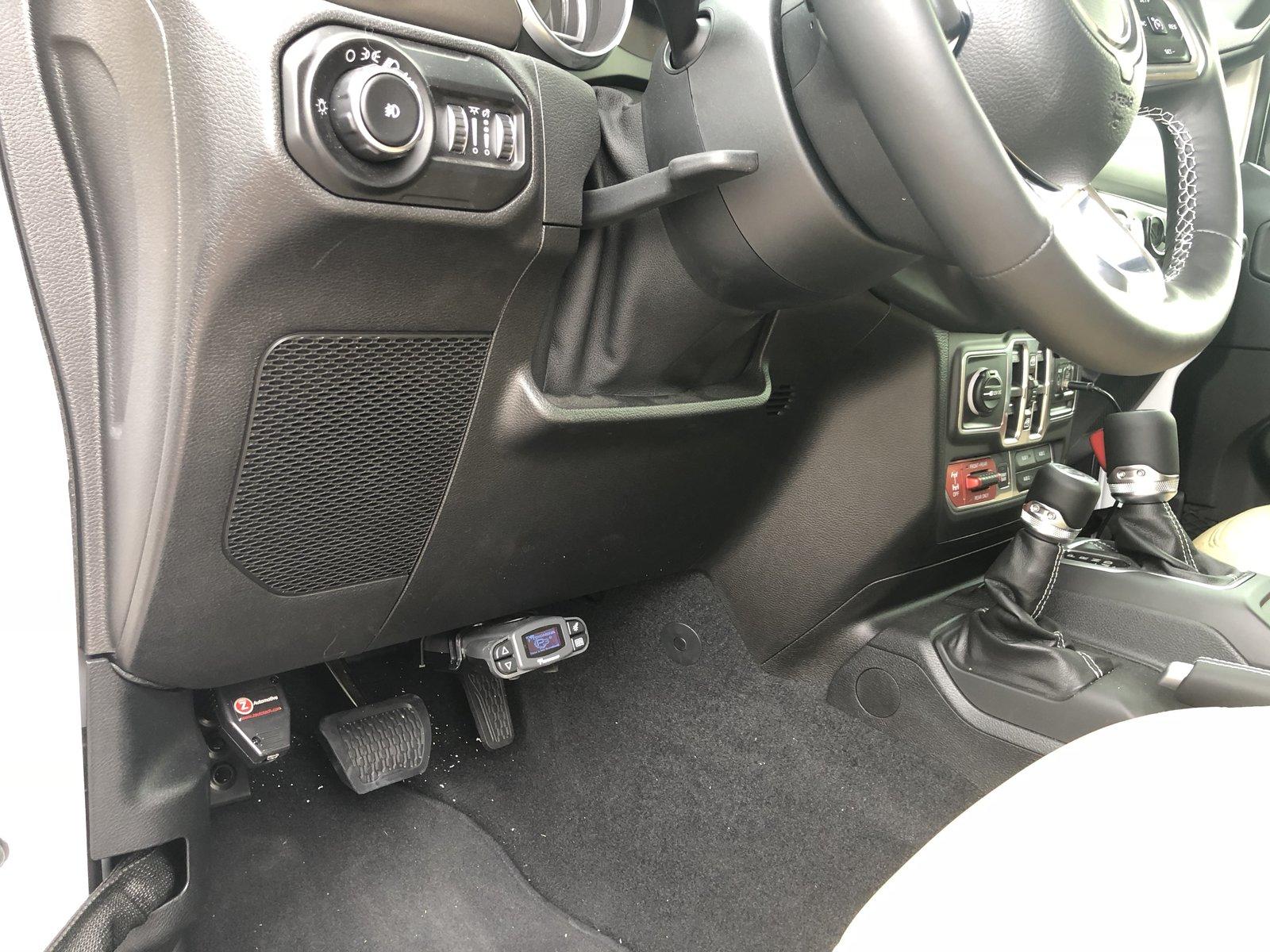 Jeep Wrangler JL Adding and mounting brake controller BCD89FE0-68CF-429F-BFE1-B9E2A2985E8A