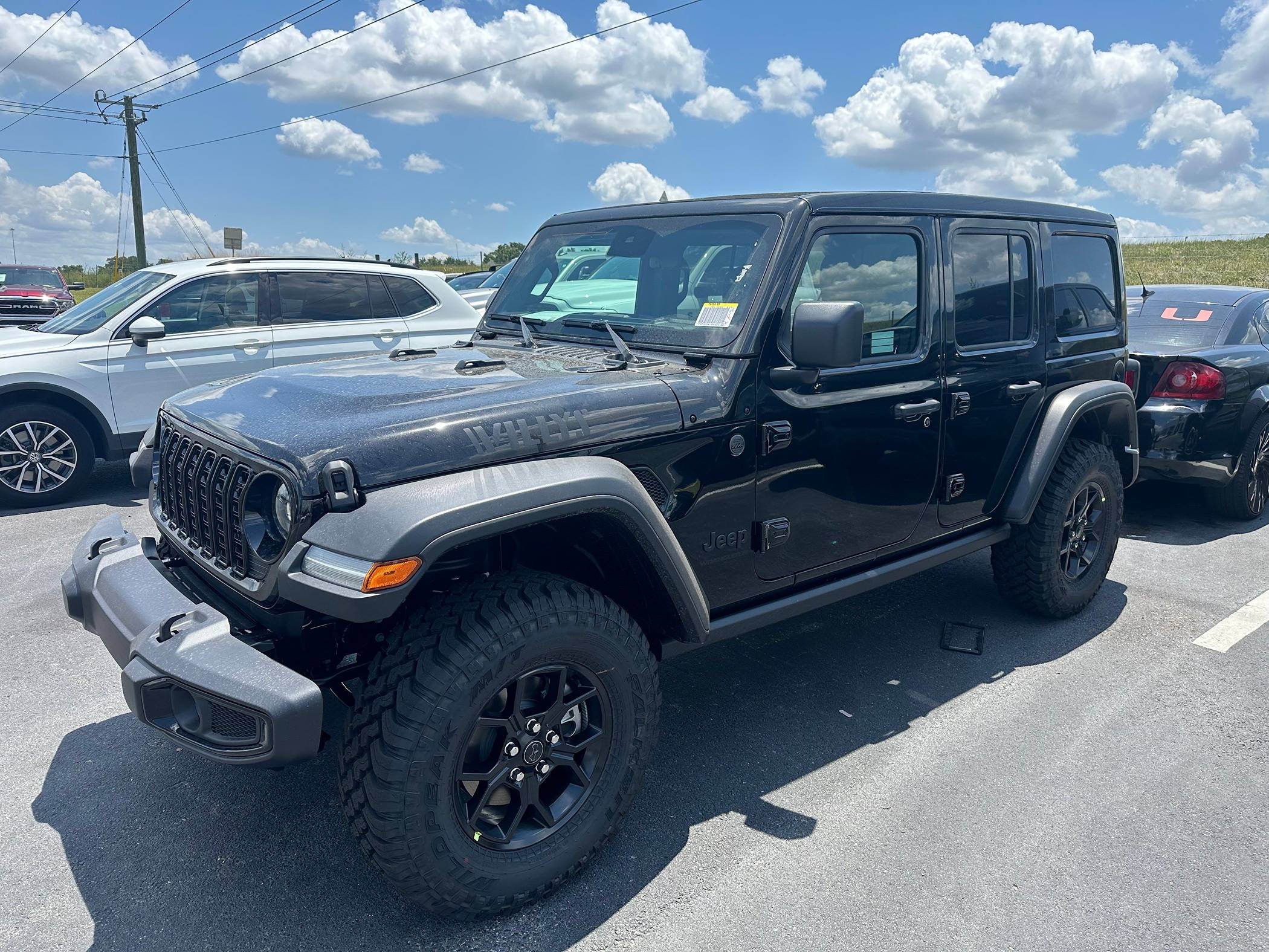 Jeep Wrangler JL Lakeland Dodge Pricing 20240605_163251602_iOS