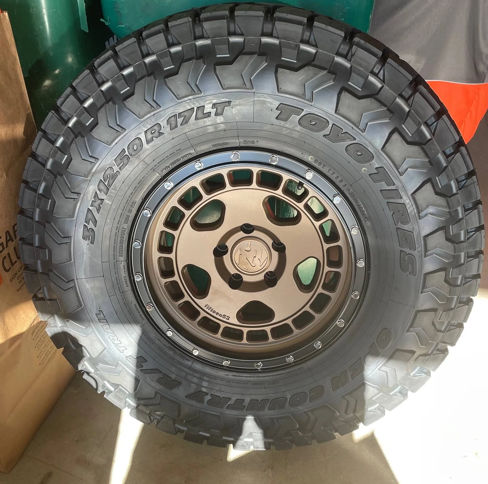 Jeep Wrangler JL bronze wheel options IMG_2894