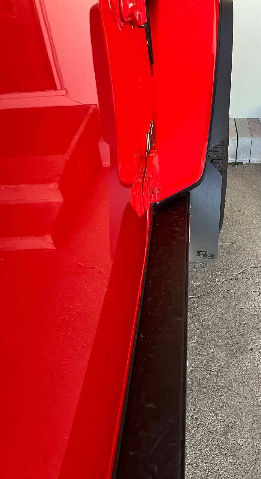 Jeep Wrangler JL Mud flaps vs. side steps for rocks protection? IMG_2523