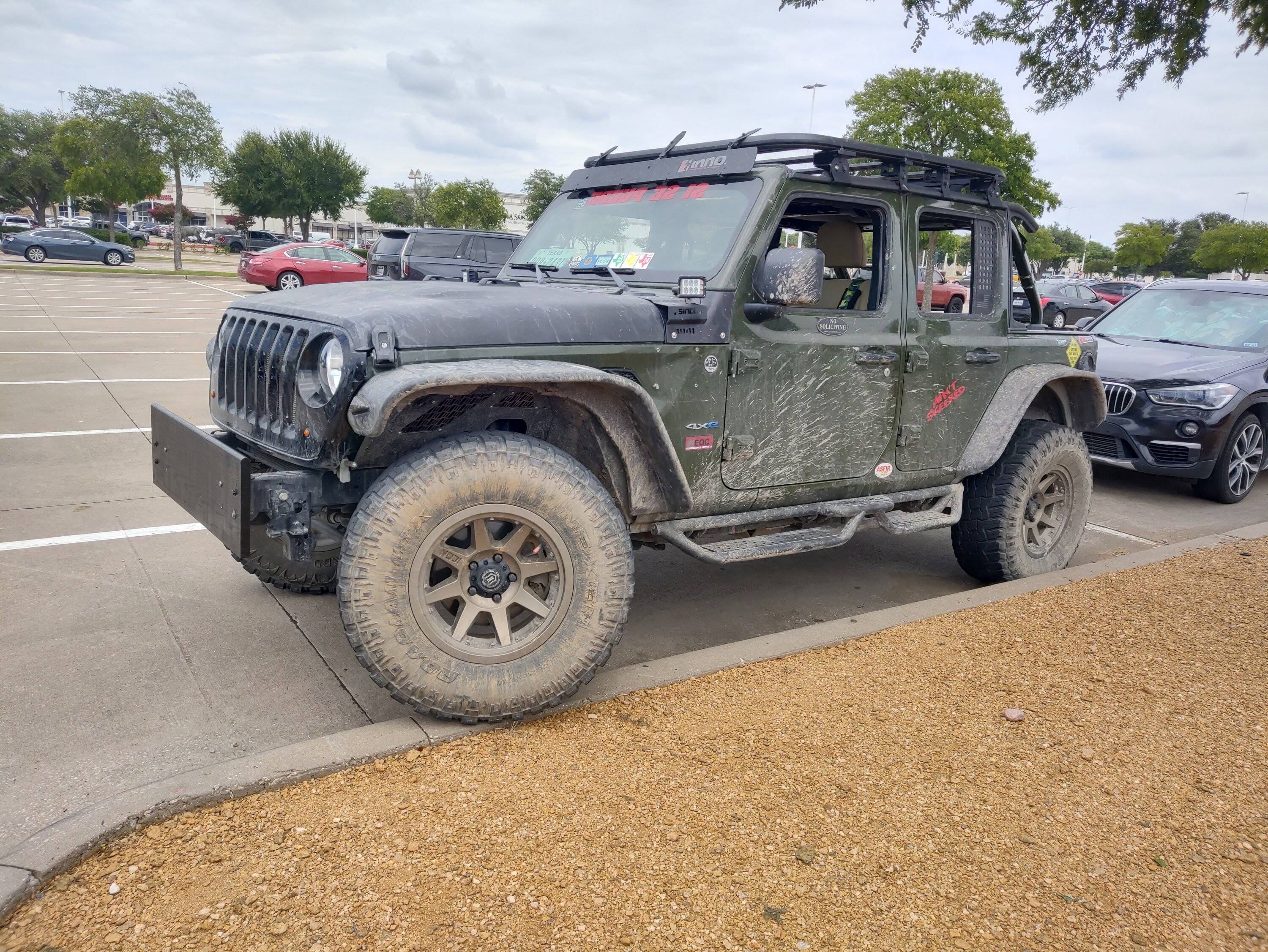 Jeep Wrangler JL MALL CRAWLERS UNITE IMG_20240619_143420585_HDR