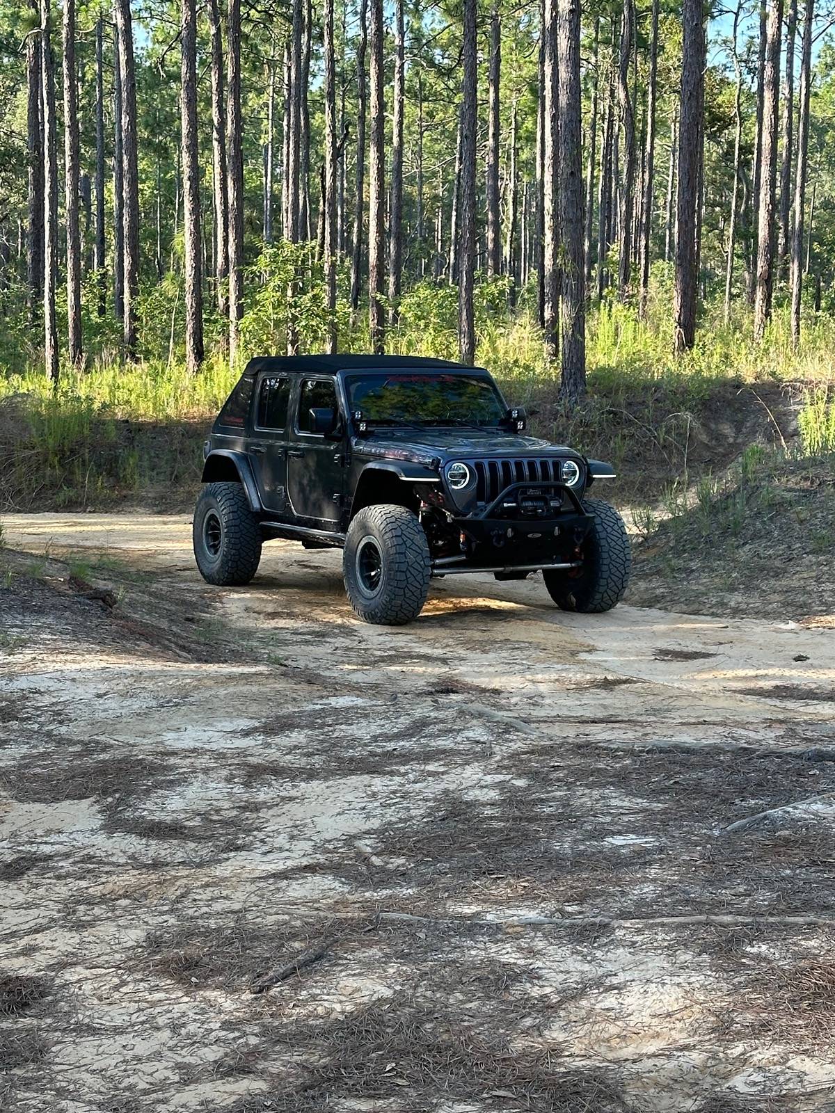 Jeep Wrangler JL MALL CRAWLERS UNITE IMG_0067