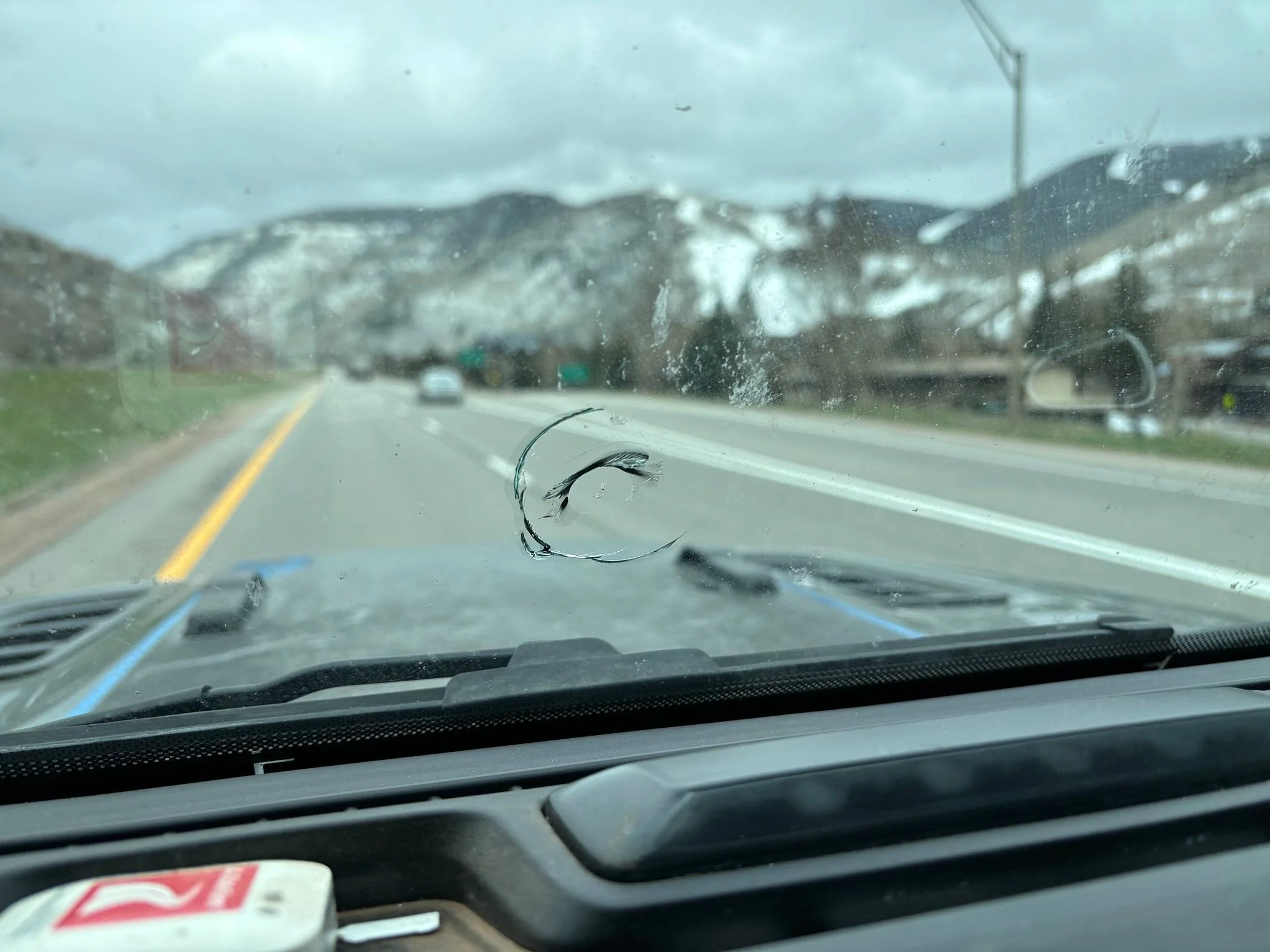 Jeep Wrangler JL 4xe windshield replacement IMG_5092