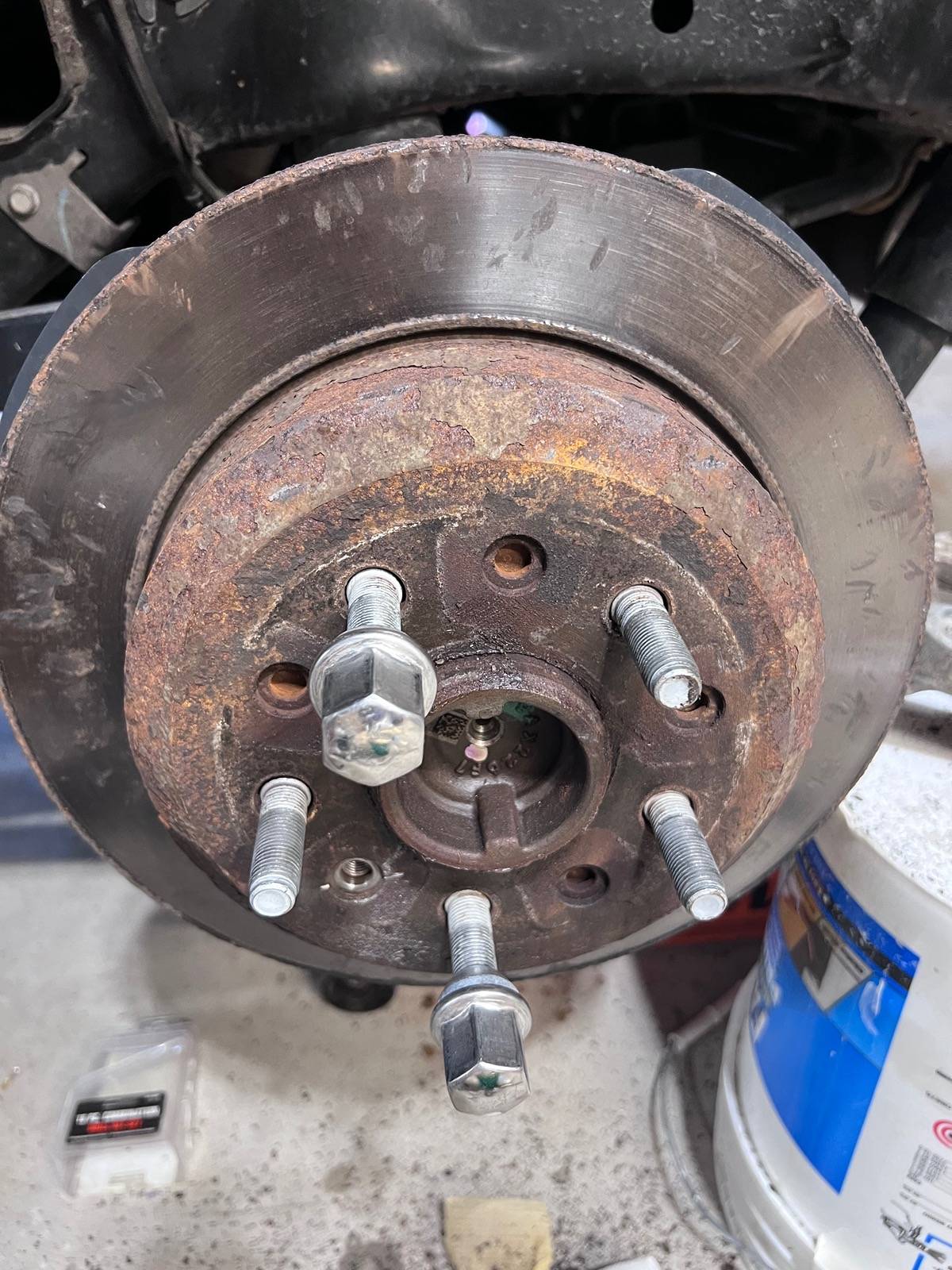 Jeep Wrangler JL Rusted stuck rotor!!! Any advice? IMG_9026