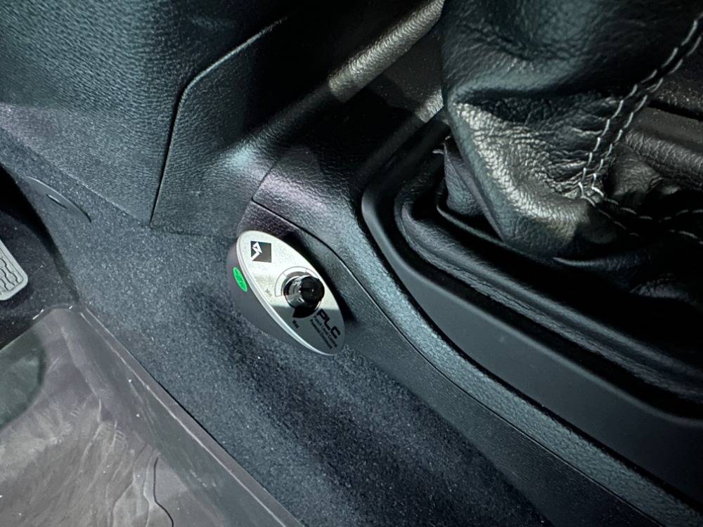 Jeep Wrangler JL Simple Subwoofer Upgrade!? A-WIlly Punch Vol