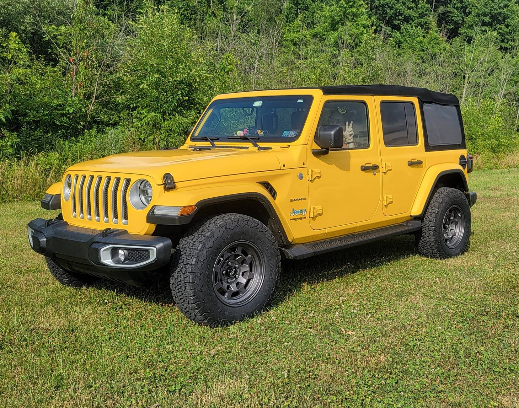 Jeep Wrangler JL Anyone have Rocktrix RT108 wheels? 20240630_170816