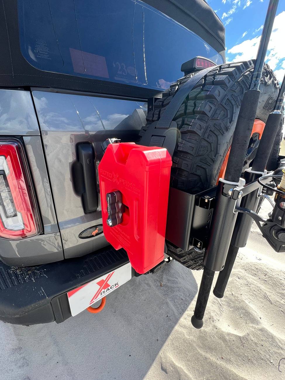 Jeep Wrangler JL Expansion bracket for Rockslide EZ-Rack or similar spare tire strap carrier. Double carrying capacity IMG_5069.JPG