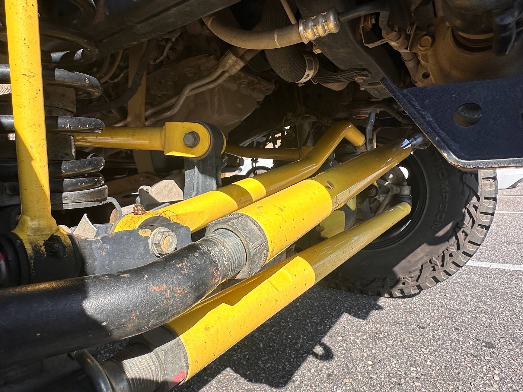 Jeep Wrangler JL Anti-flop drag link joint. IMG_5498