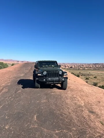 Jeep Wrangler JL Good RV parks around Moab. imag