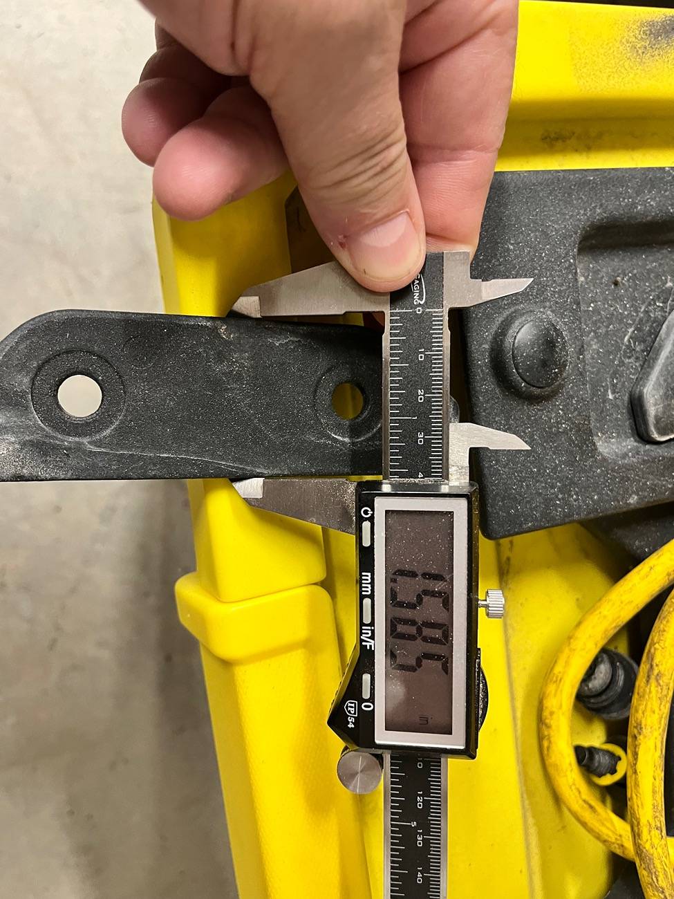 Jeep Wrangler JL Stripped bolt on Mopar Hinge Reinforcement Kit - Ugh! IMG_2430