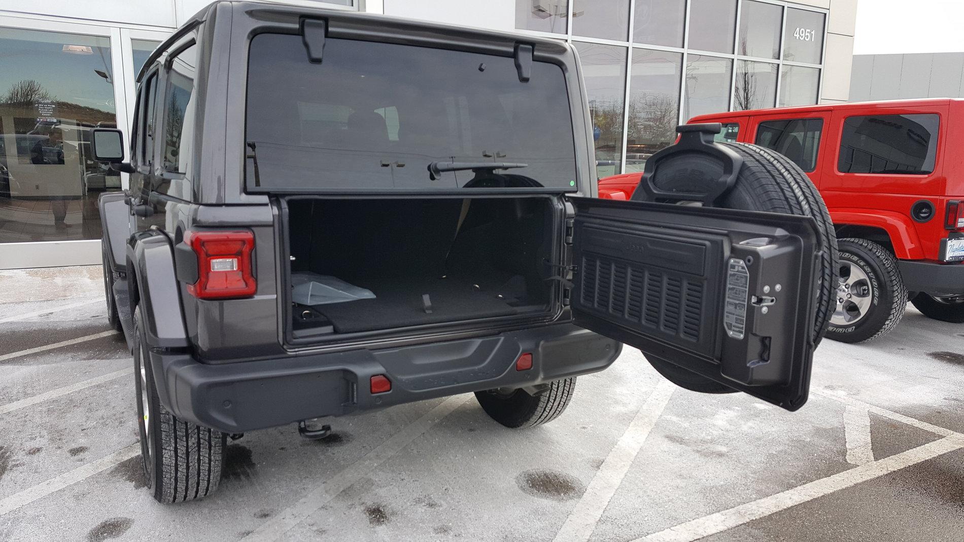Jeep Wrangler JL Confirmed JL Dealership Arrivals 20180113_144005