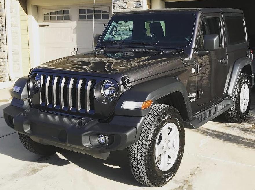 Jeep Wrangler JL GRANITE CRYSTAL METALLIC Wrangler JL Club DA9BD3F0-D2CE-4012-98D3-C59739E9AEEF
