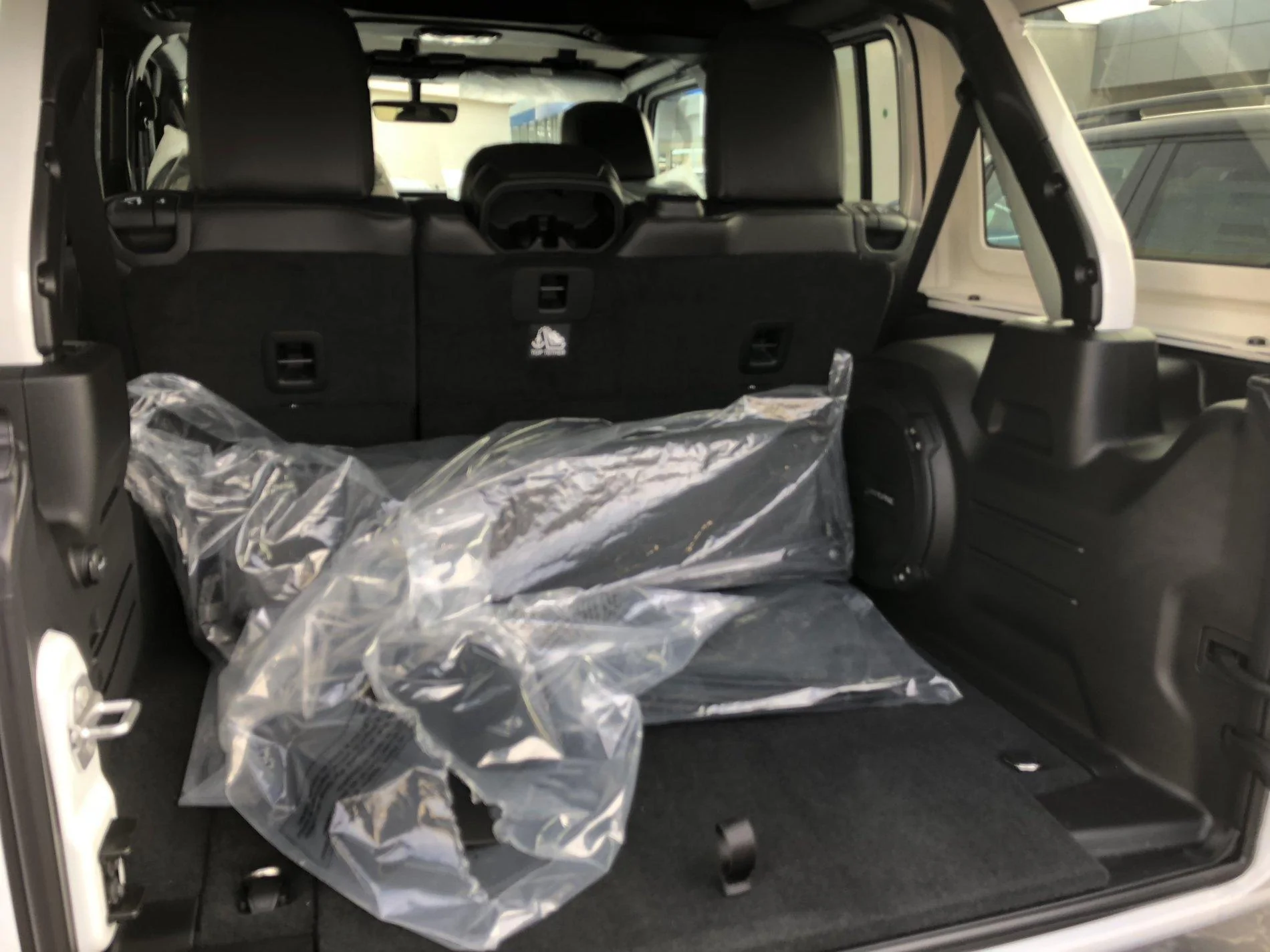 Jeep Wrangler JL Confirmed JL Dealership Arrivals IMG_6965
