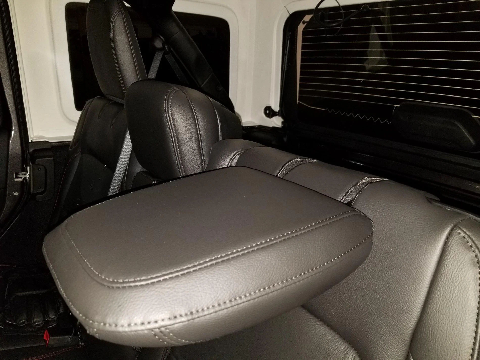 Jeep Wrangler JL Show off your Delivered JL Here! 20180116_201531