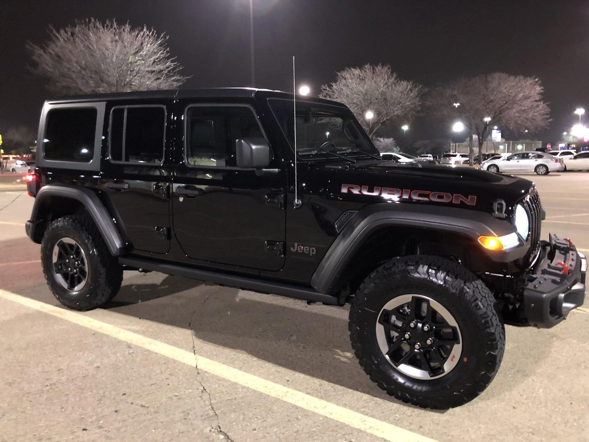 Jeep Wrangler JL ‘18 Black JLUR - NEW  39” BFG KM3 & Rotiform SIX 17x9, RK X-Factor 3.5” w/ Kings, Road Armor Flares 22B01491-F1C8-41C2-8635-6212A8FE25EE