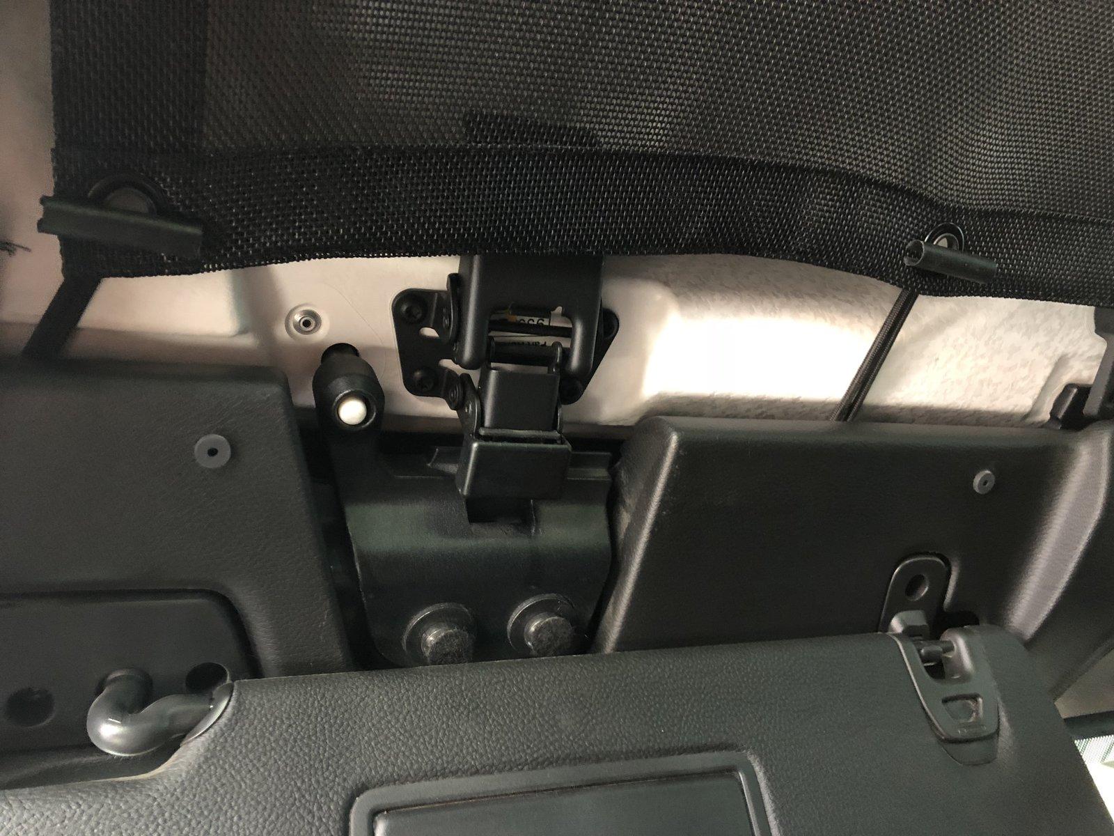 Jeep Wrangler JL Alien Sunshade Customer Showcase and Gallery Alien-Sunshade-JL-latch-clearanc