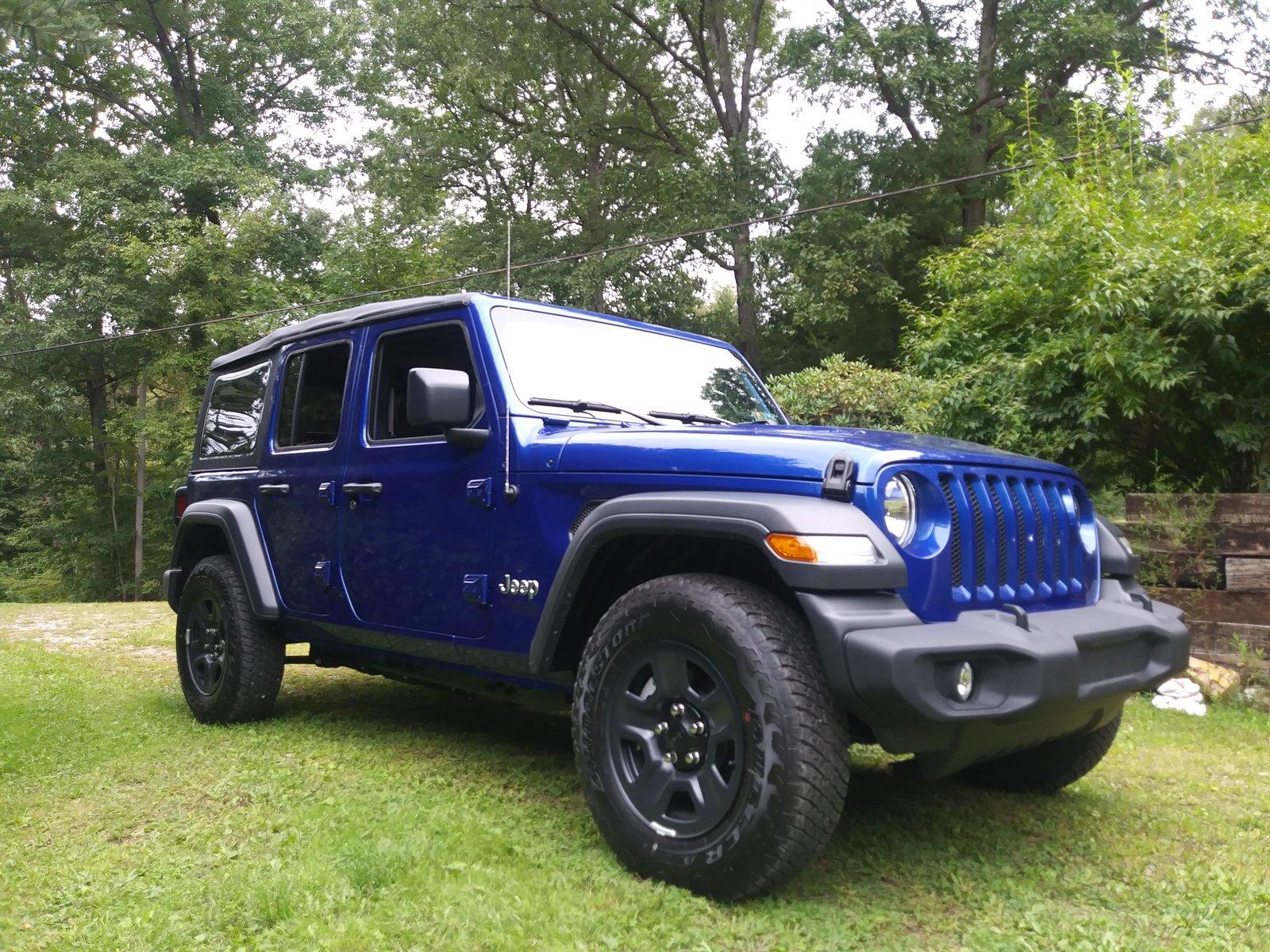 Jeep Wrangler JL Ocean Blue on Rubicon 0825181352a