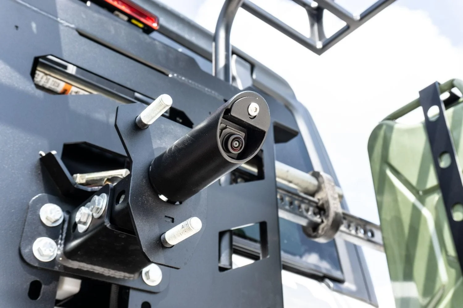 Jeep Wrangler JL The Tire Carrier Thread dsc03001