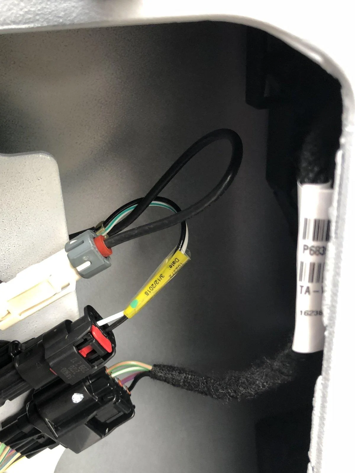 Jeep Wrangler JL Adding proximity locks retroactively? 0D832C18-5906-4F8A-A326-847A9E8BABD4