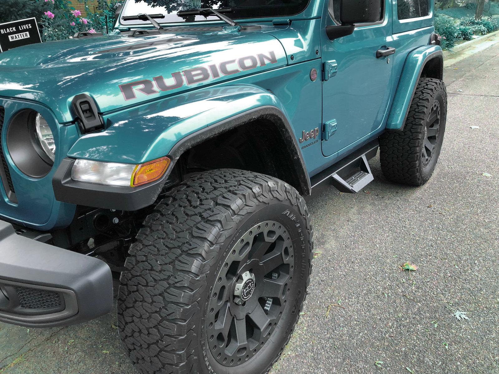 Jeep Wrangler JL Requesting Bikini-Colored Jeep Render bikinirender