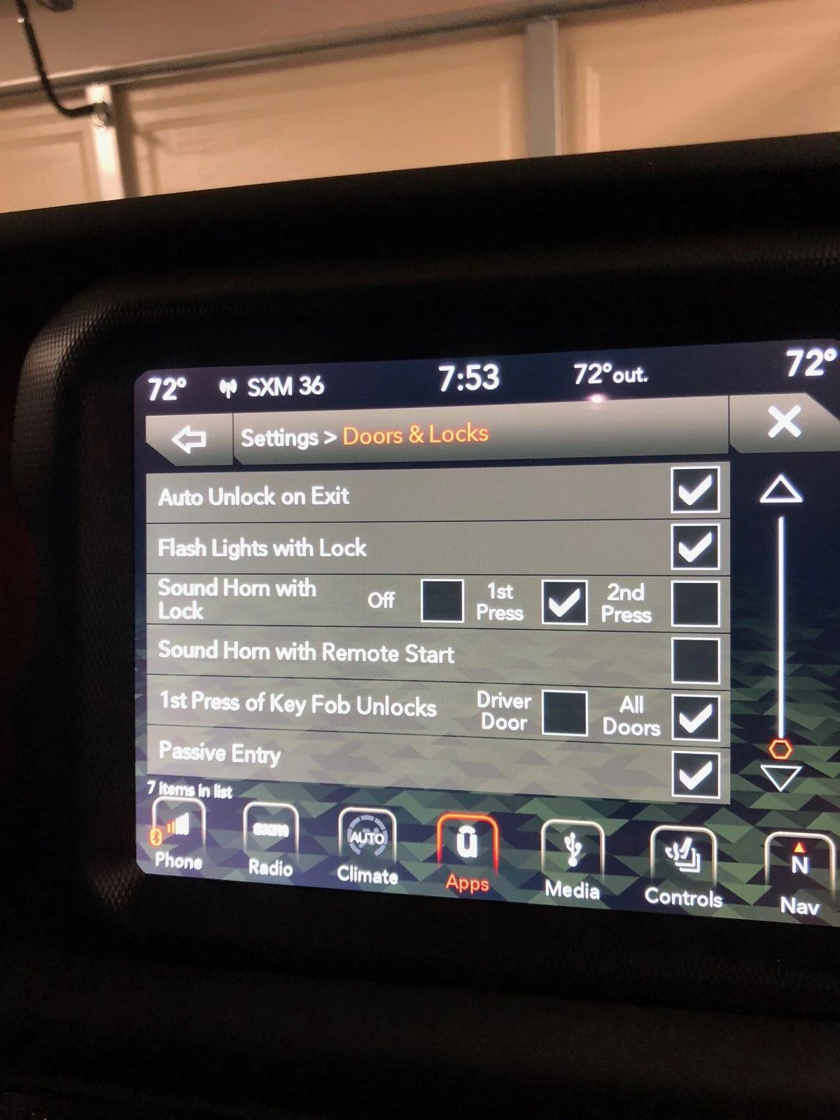 Jeep Wrangler JL Adding proximity locks retroactively? IMG_3098