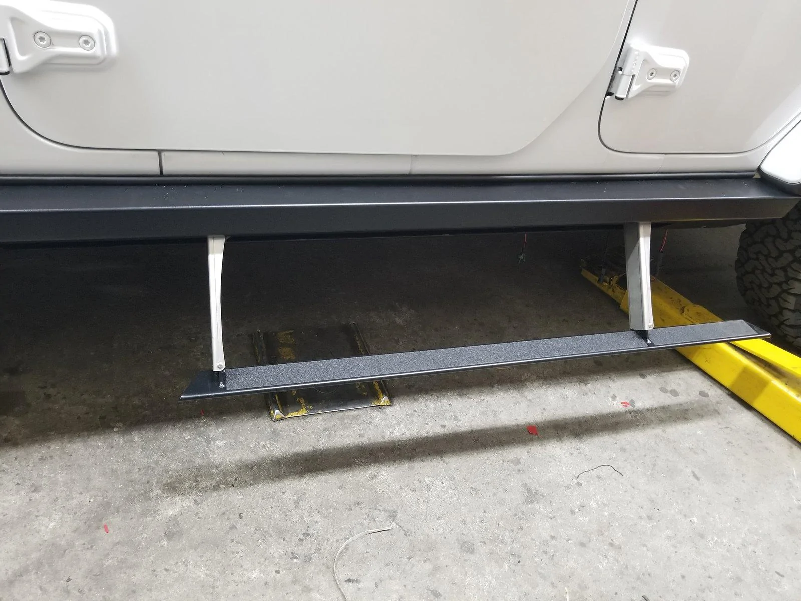 Jeep Wrangler JL Rock Slide Engineering slider steps 20180920_192208