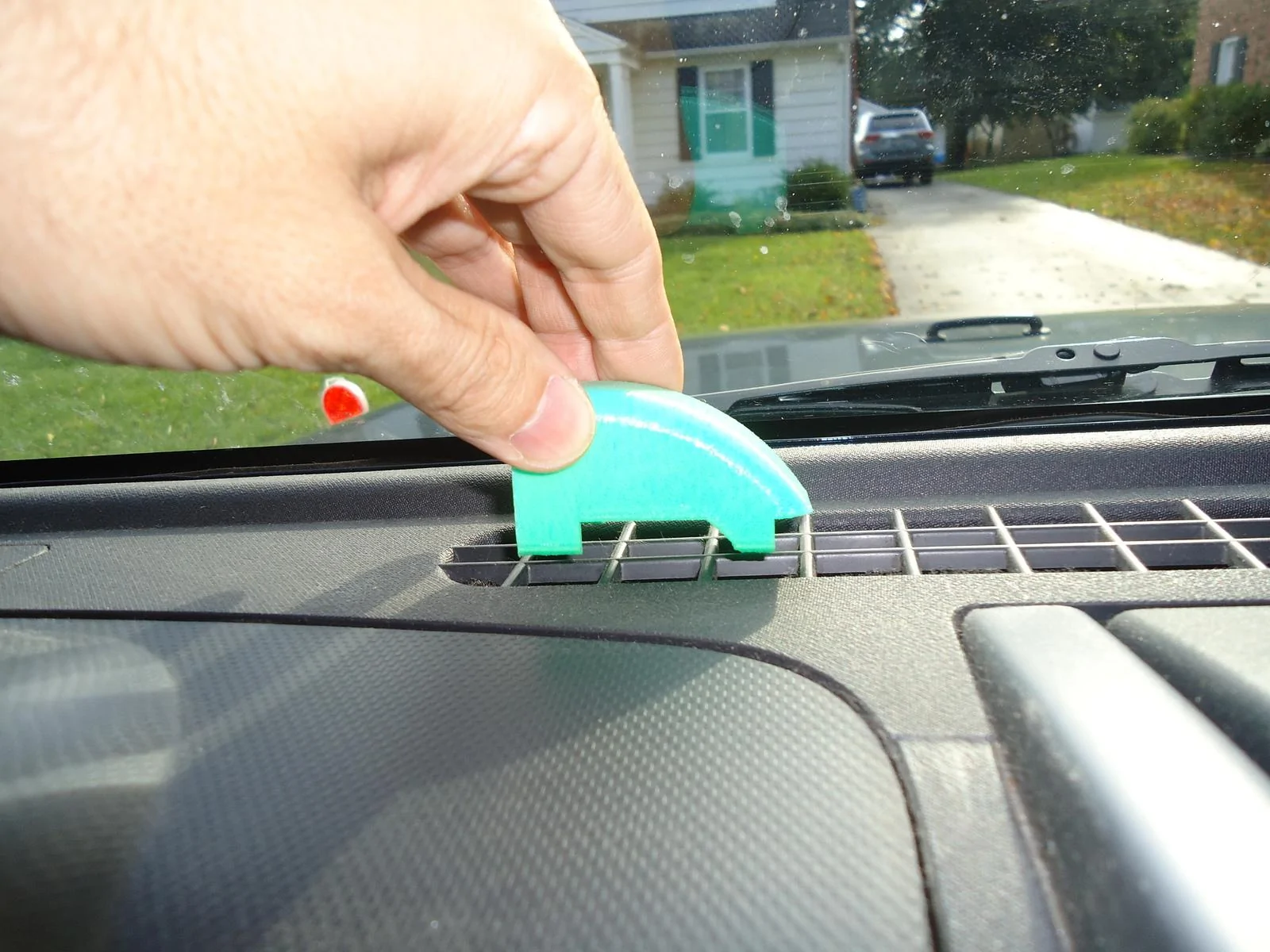 Jeep Wrangler JL Question regarding the Windsheld defrost DSC00600