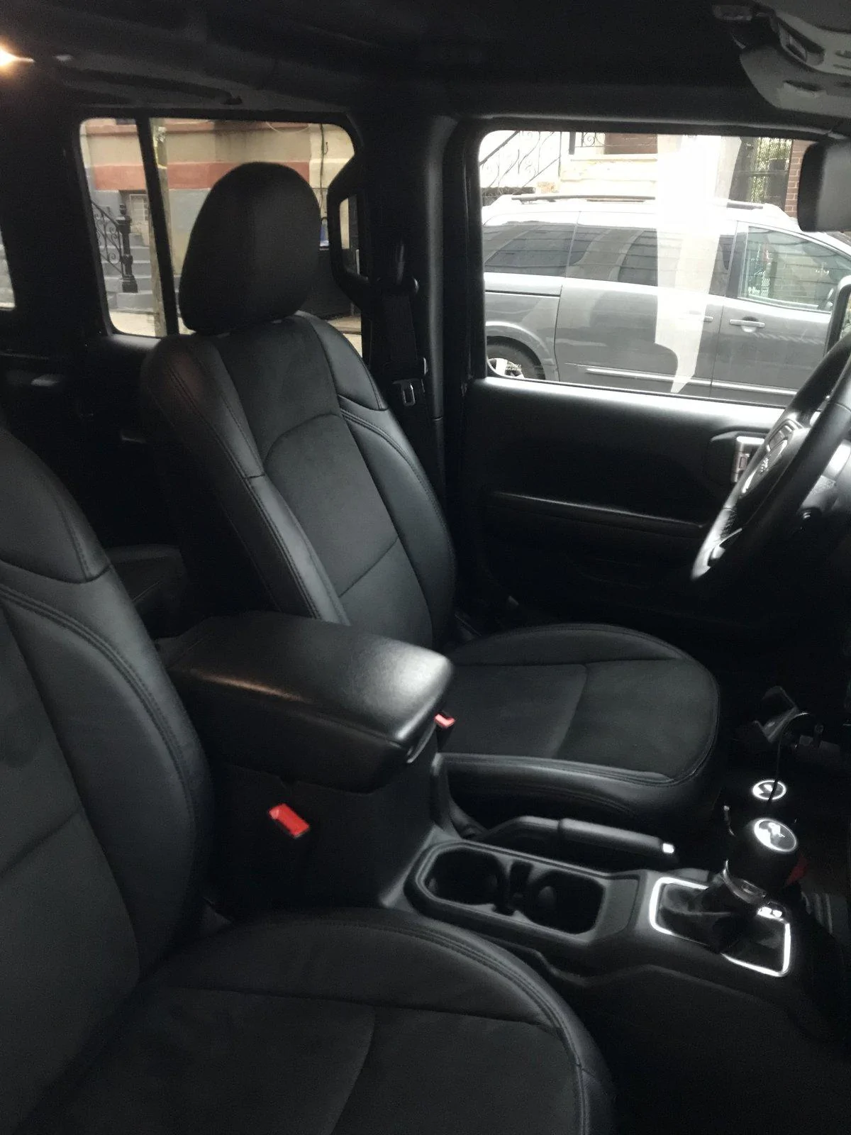 Jeep Wrangler JL Katskin Leather 8754881C-4B79-4255-879D-D95A41045C4F