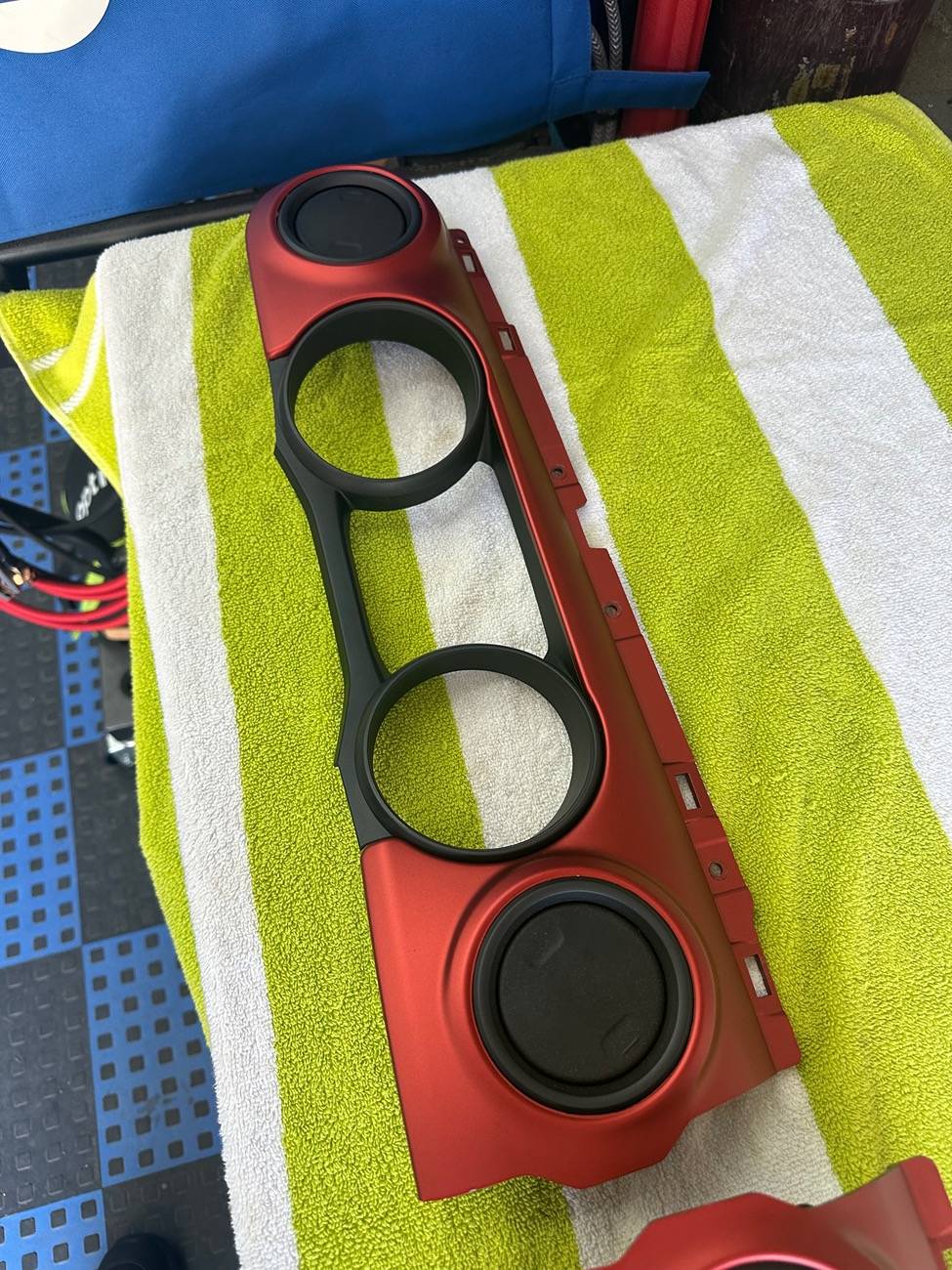 Jeep Wrangler JL FS: Red Rubicon dash panels (driver and passenger side) IMG_6184