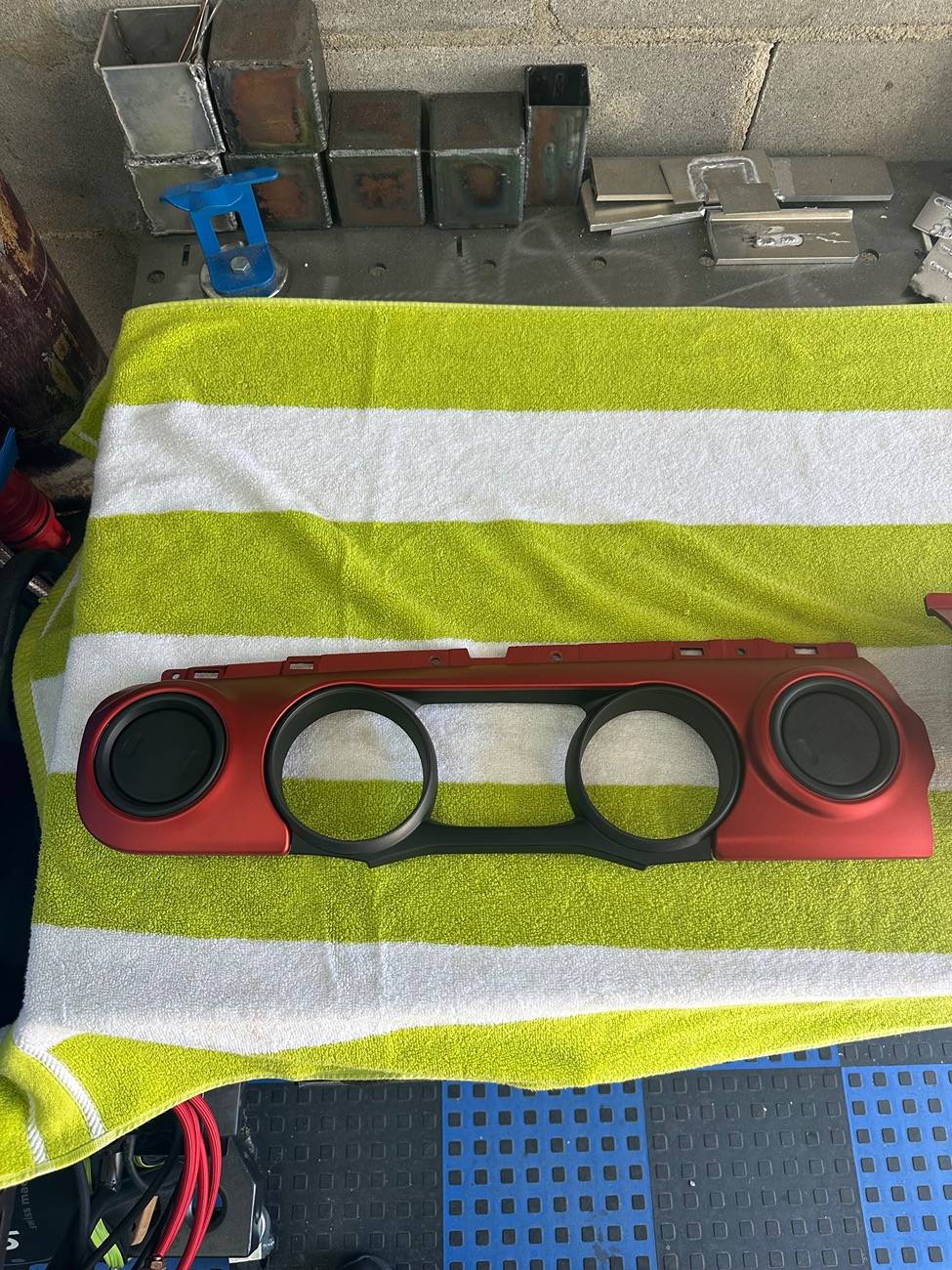 Jeep Wrangler JL FS: Red Rubicon dash panels (driver and passenger side) IMG_6182