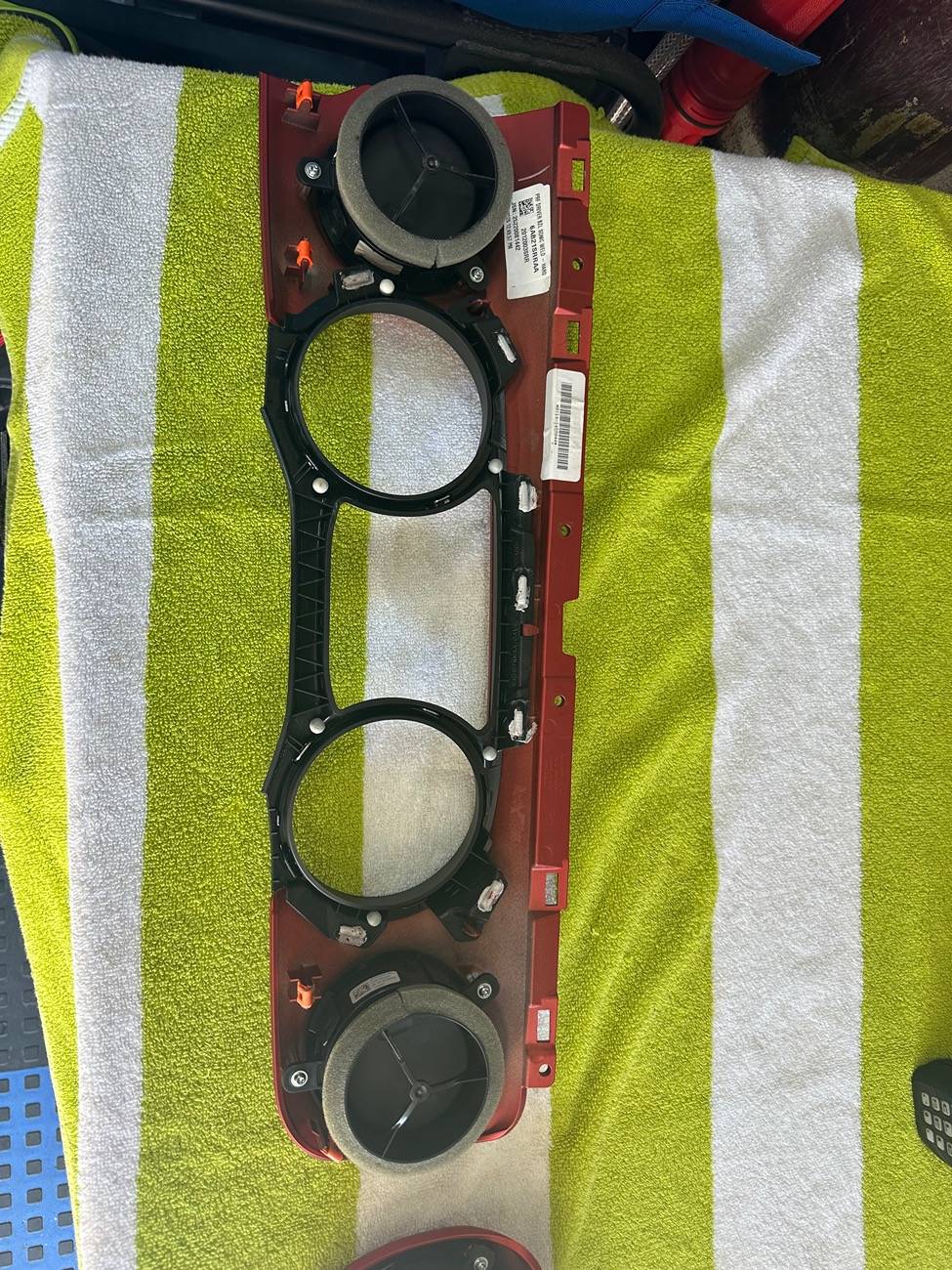 Jeep Wrangler JL FS: Red Rubicon dash panels (driver and passenger side) IMG_6189