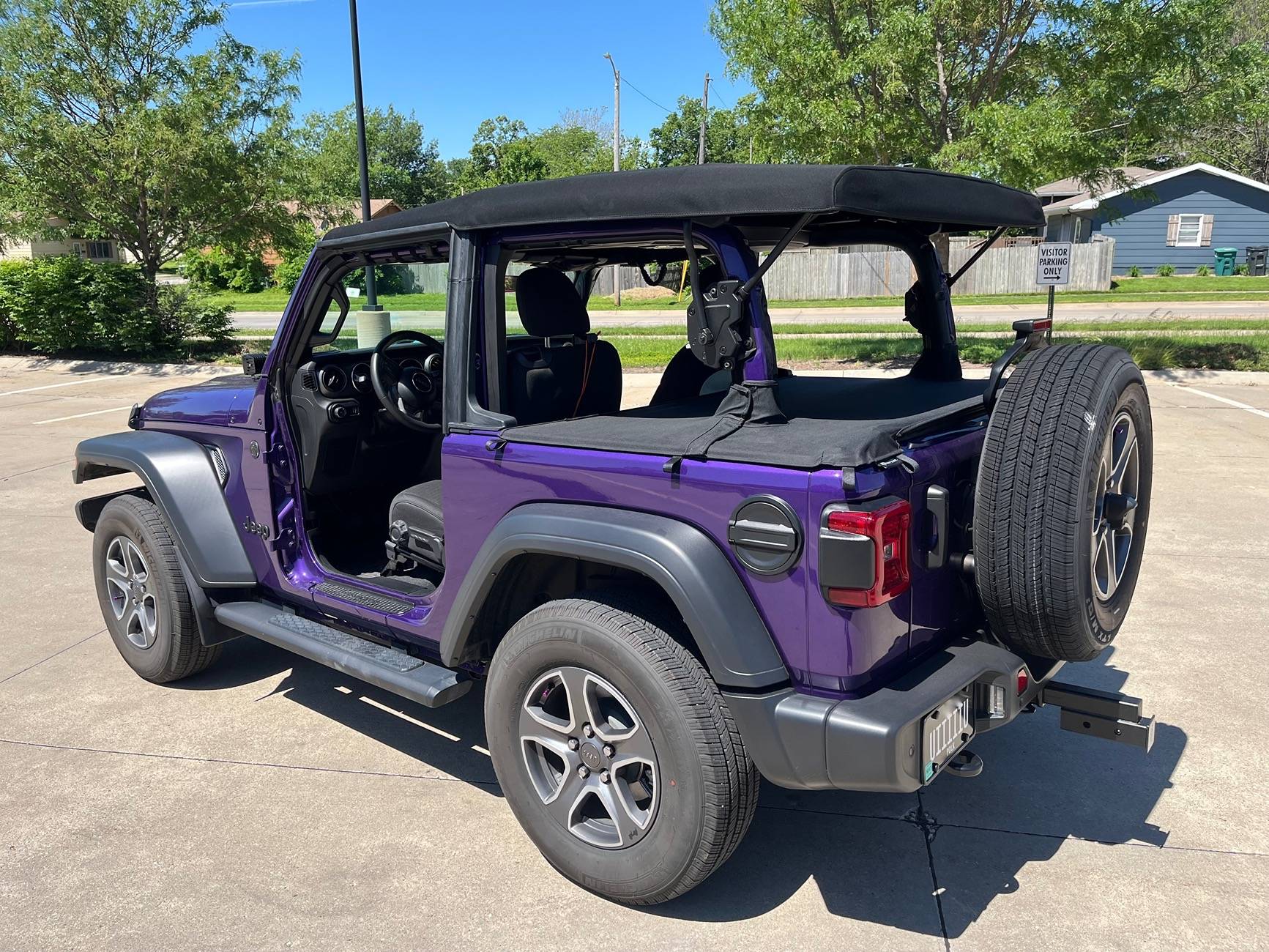 Jeep Wrangler JL Tonneau covers IMG_1728