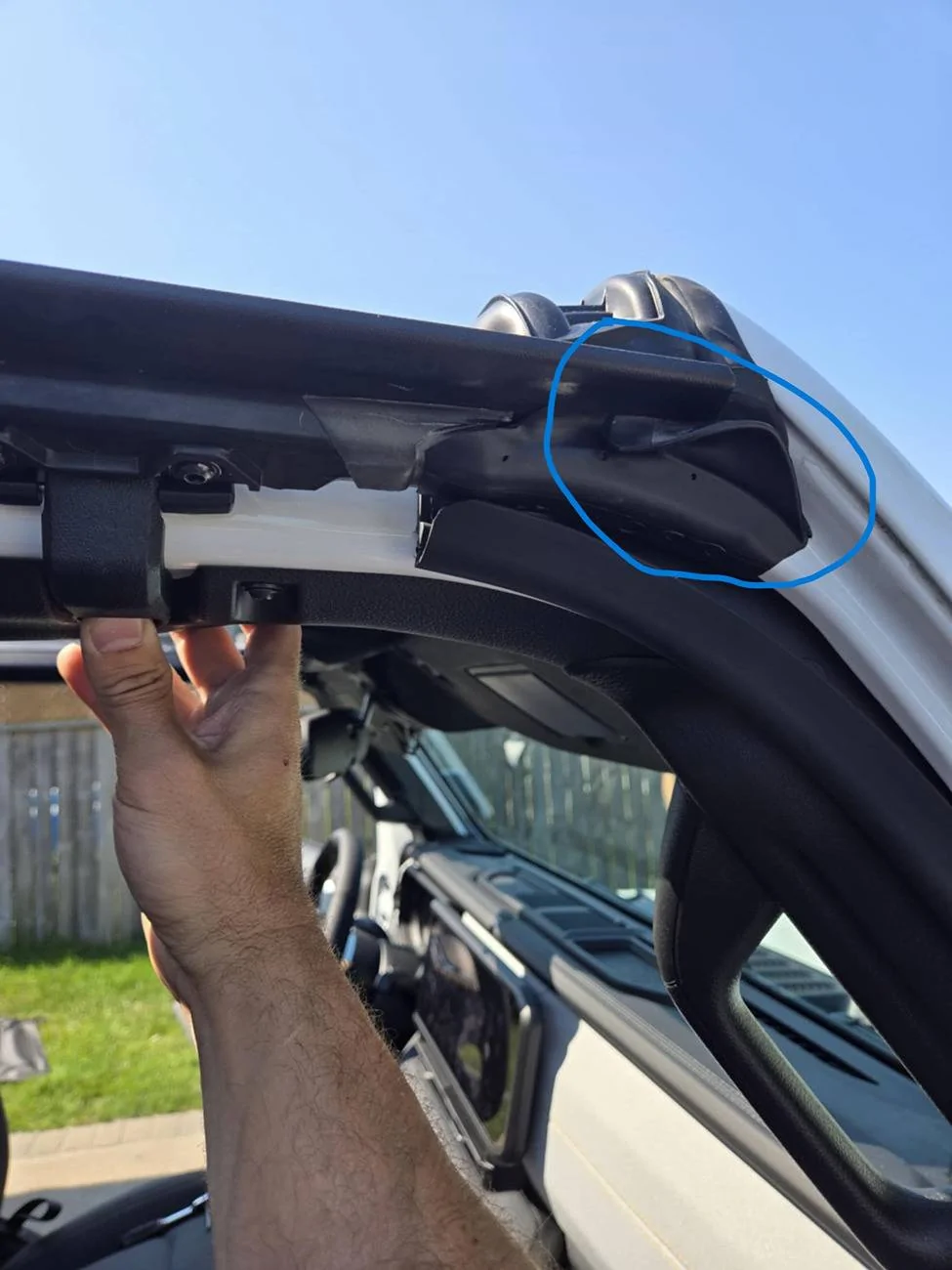 Jeep Wrangler JL Sunrider for Hardtop Seal Problem n9gm1wAd