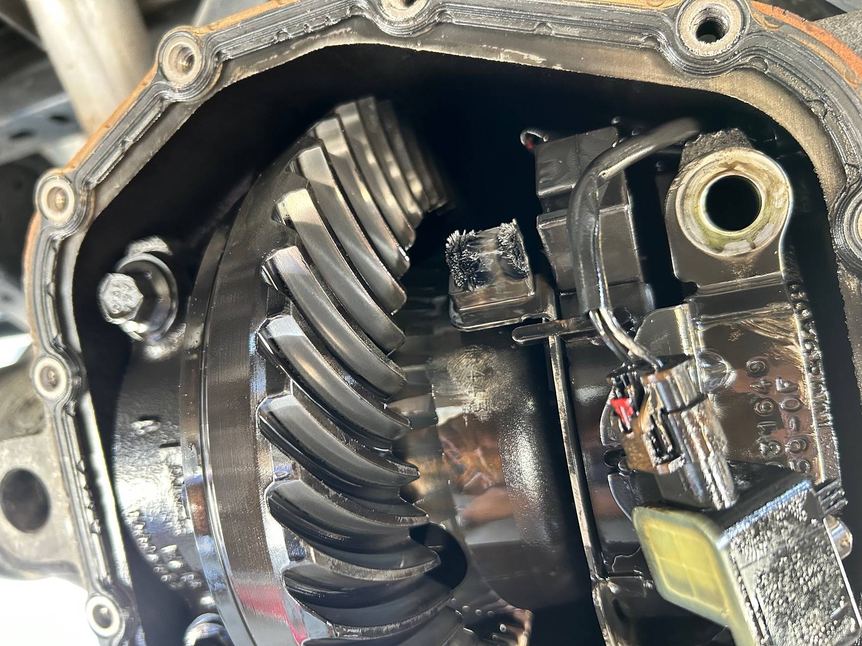 Jeep Wrangler JL [SOLVED] Service axle locker on and off IMG_0596