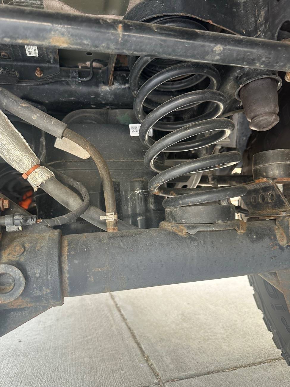 Jeep Wrangler JL Lift Identification? IMG_1343