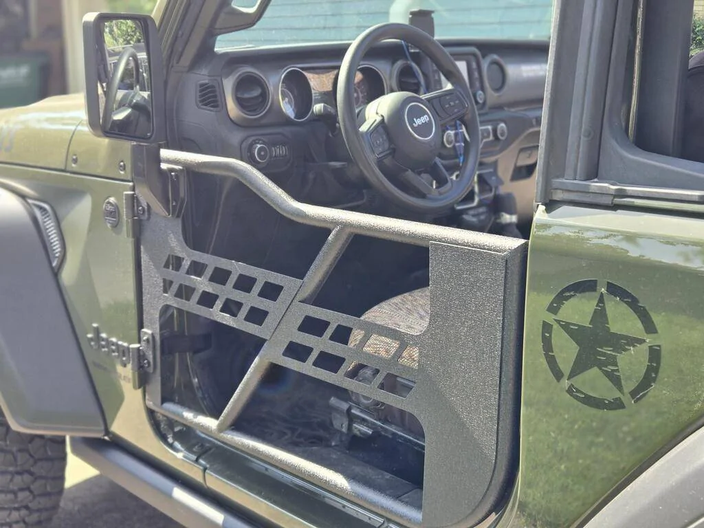 JL half door.webp