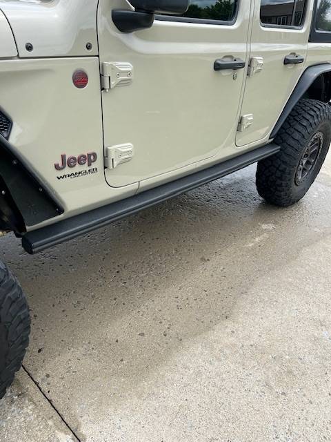 Jeep Wrangler JL Mopar Performance Rock Rails/Steps $400 IMG_4612