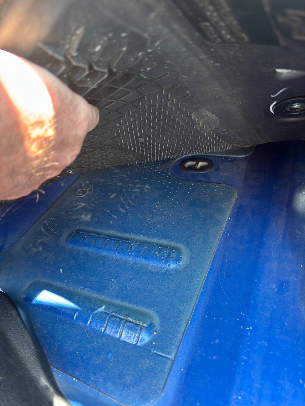 Jeep Wrangler JL Drain Plugs IMG_0664