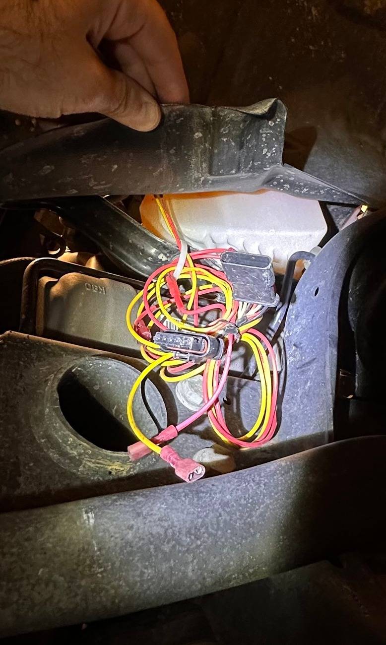 Jeep Wrangler JL What was this wiring used for? IMG_7015
