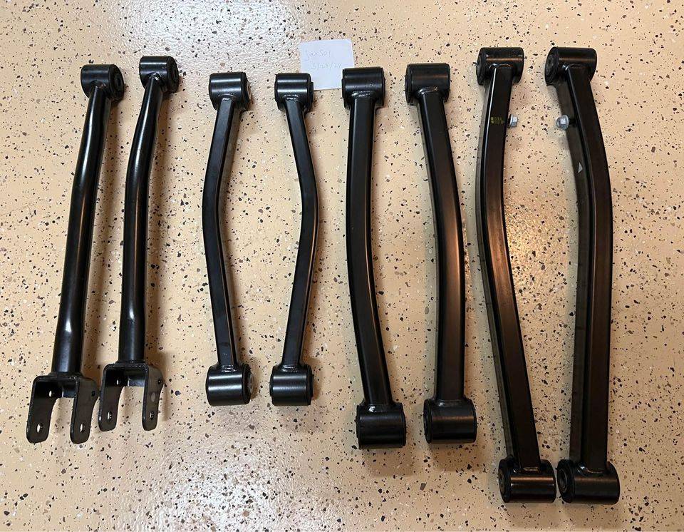 Jeep Wrangler JL FS: Rubicon Control Arms 424975407_1183300679328446_8157380570652577116_n