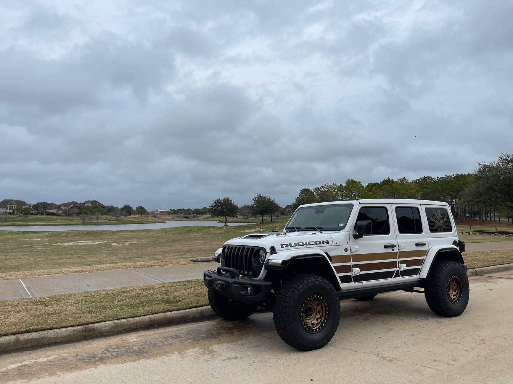 Jeep Wrangler JL Honcho Graphics (3 & 4 stripes) on a JLU? IMG_6576.JPG