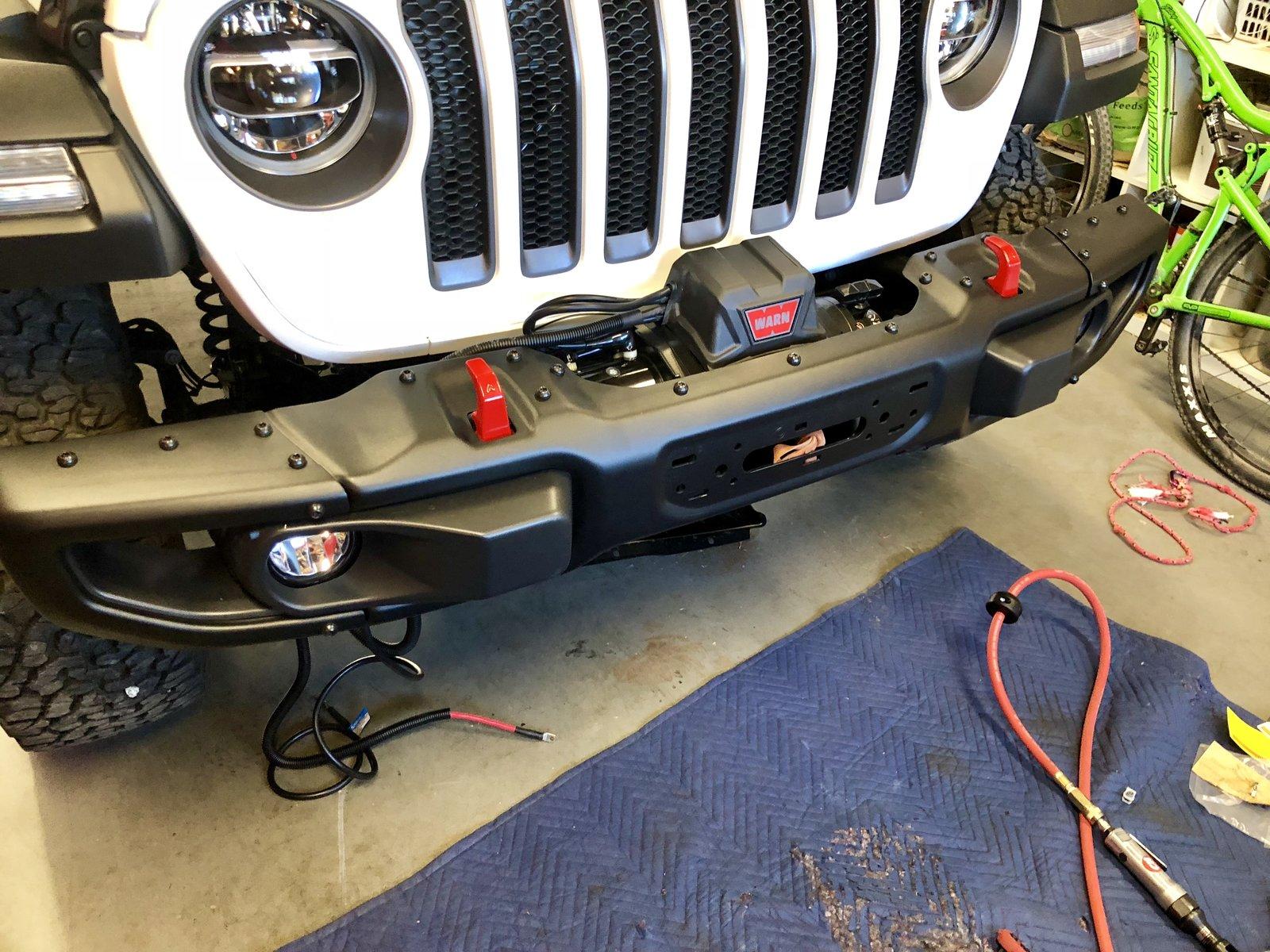 Jeep Wrangler JL Warn Vr8s install 4B3264B4-CE90-4482-8650-FF5742DBA7D2