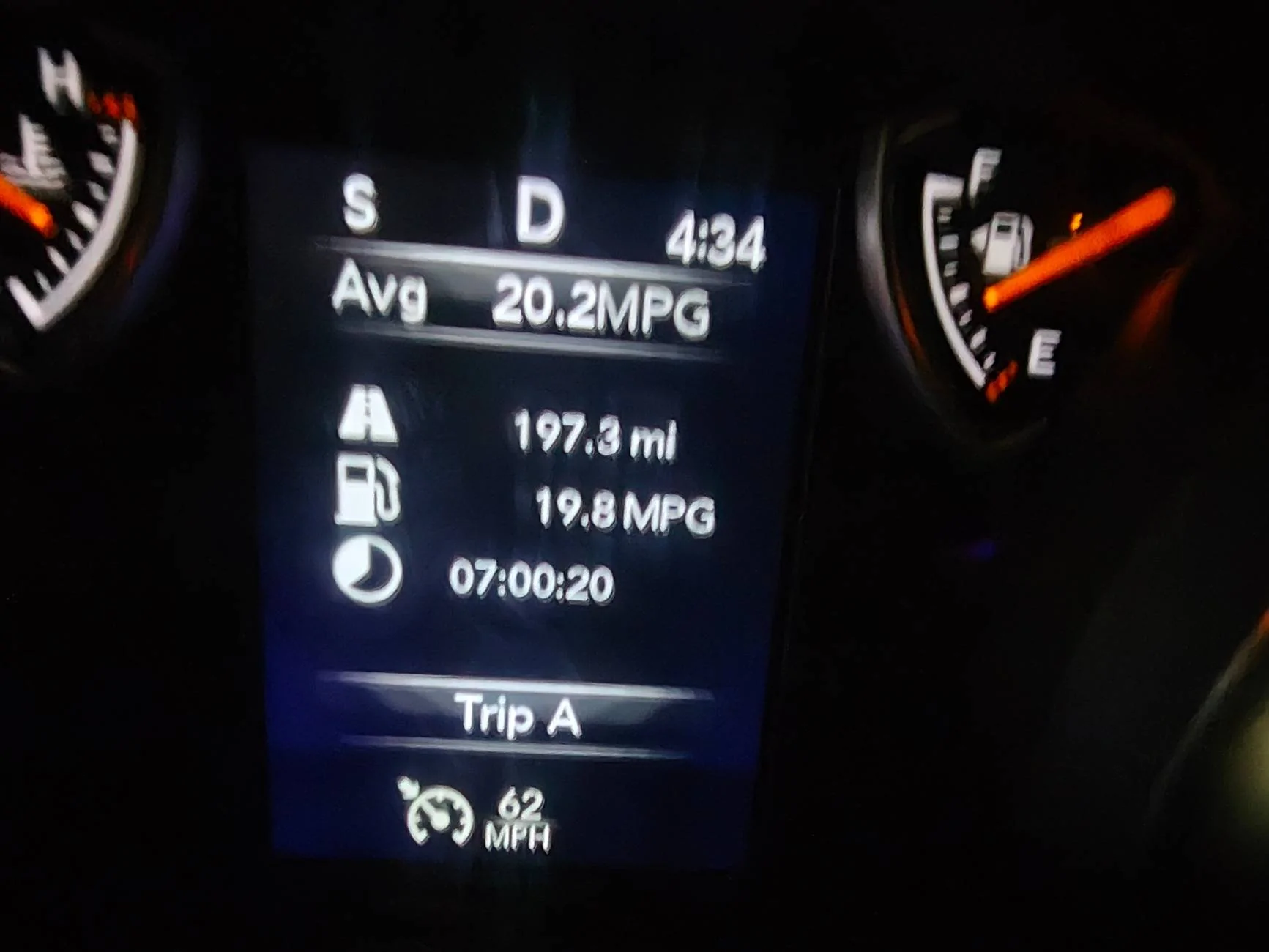 1000001978.jpg