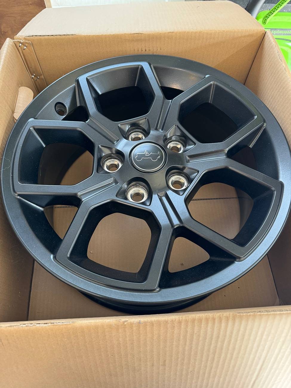 Jeep Wrangler JL 4 2024 Willys OEM Wheels IMG_2544